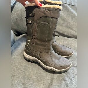 Merrell | Murren Mid Waterproof Boot - Women's 5.5
